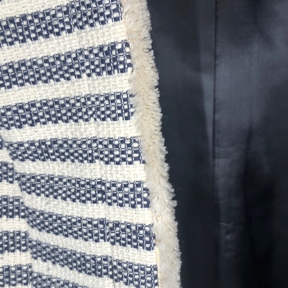 H&M NWOT Tweed Navy, Ivory Striped Blazer Size 2 - Picture 5 of 6